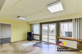 Lokal o pow. 77,30 m.kw. Os. Przyjaźni